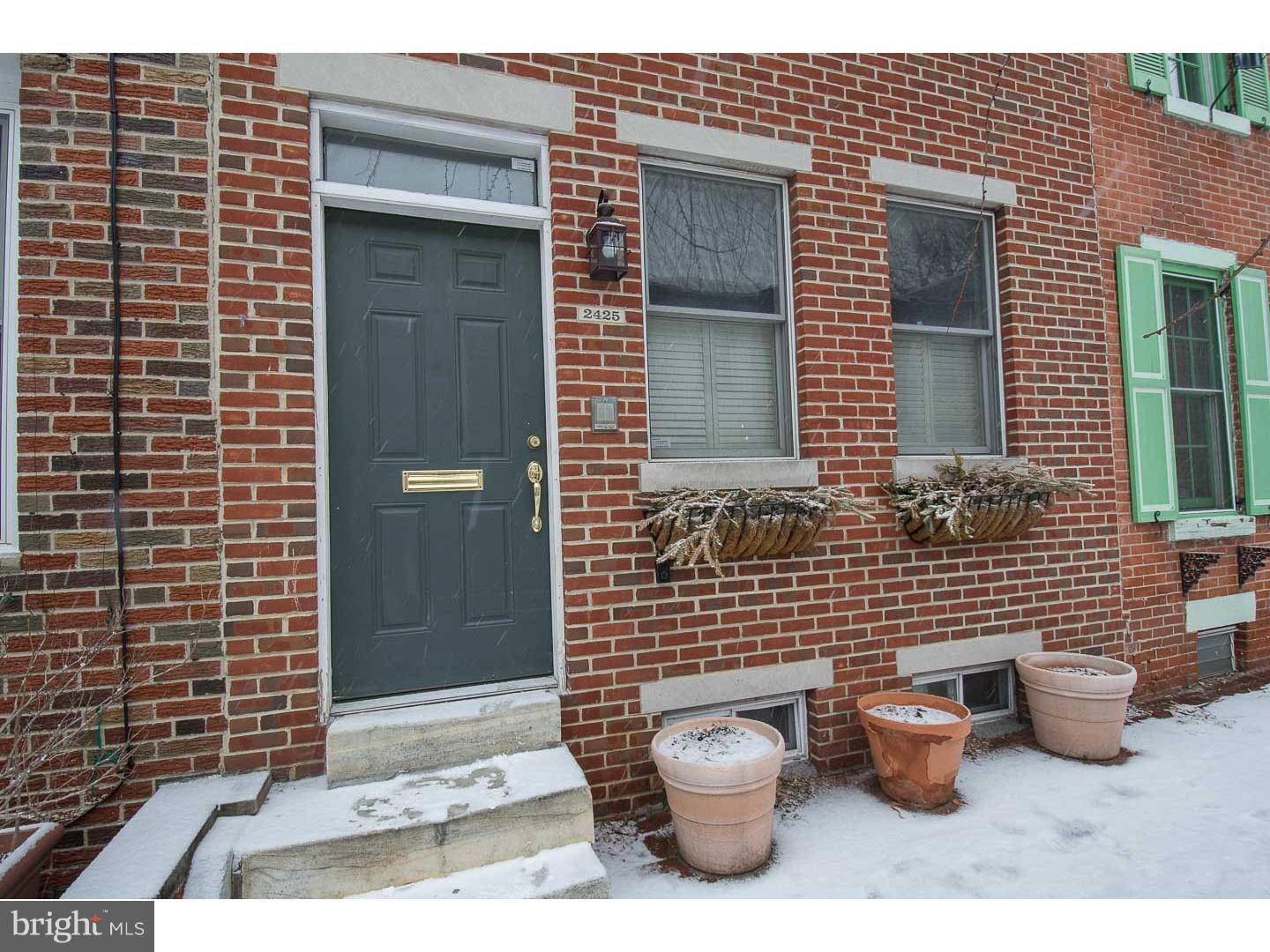 Philadelphia, PA 19146,2425 WAVERLY ST