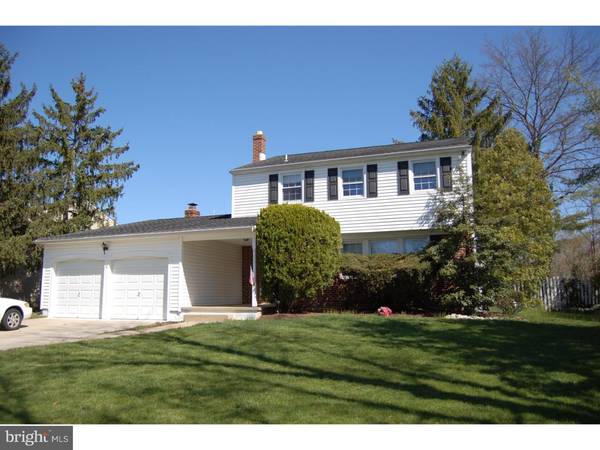 11 NIAMOA DR, Cherry Hill, NJ 08003