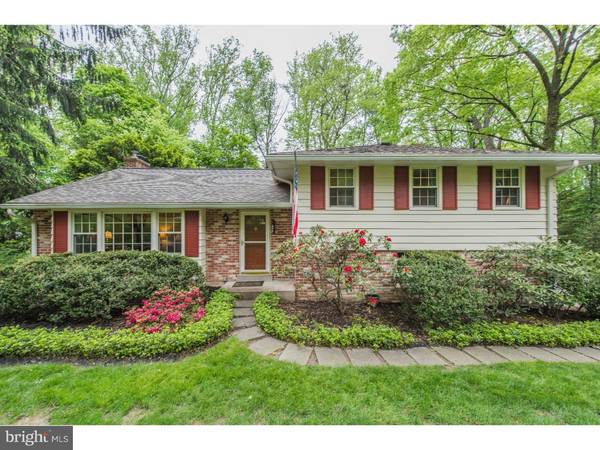 321 SAUNDERS DR, Tredyffrin, PA 19087