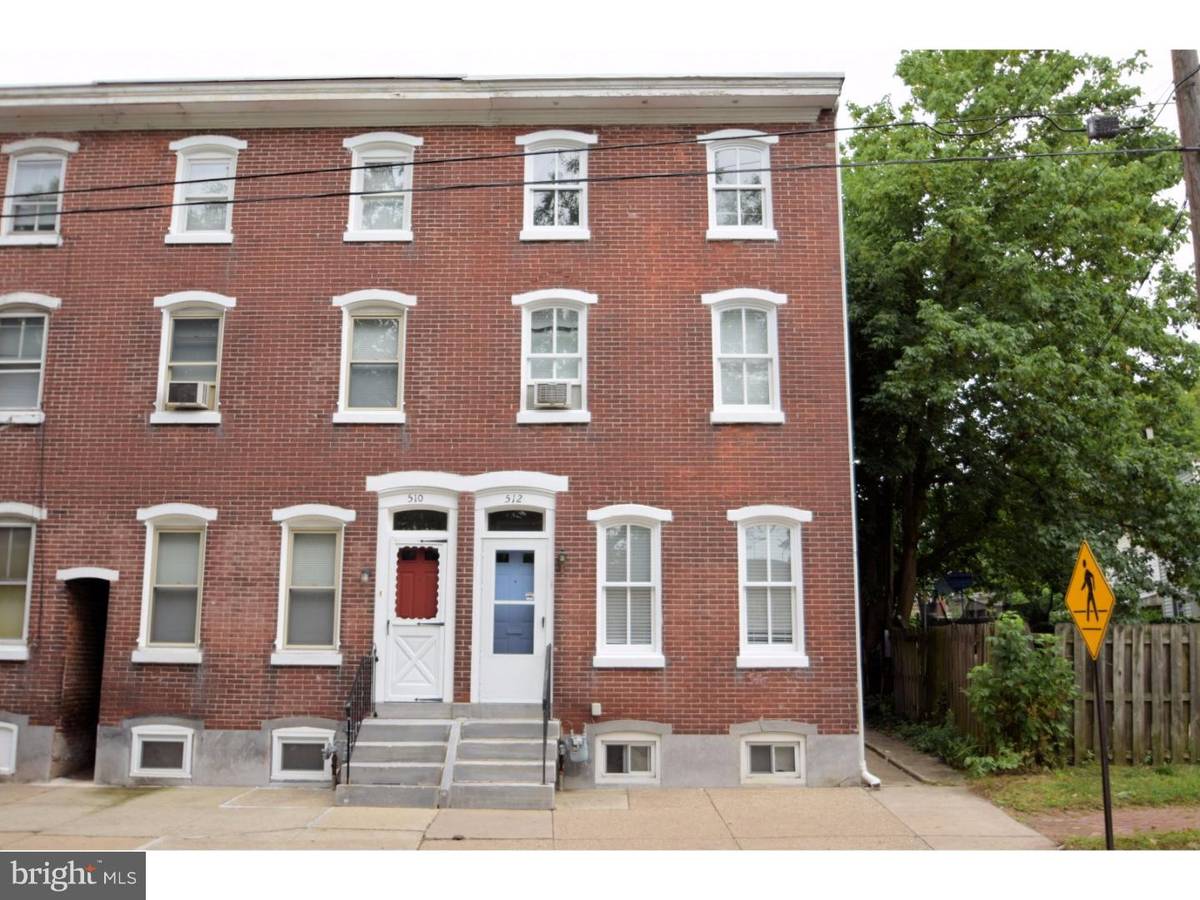 Norristown, PA 19401,512 W AIRY ST