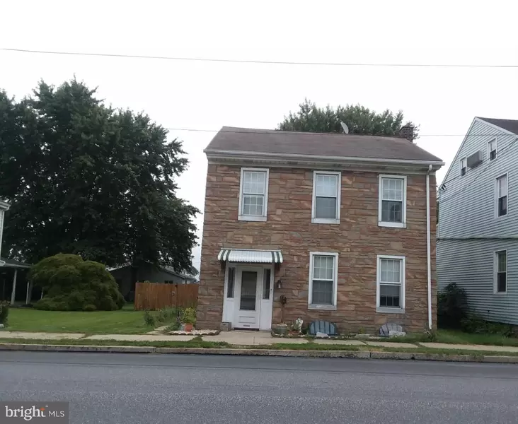 106 S COLLEGE ST, Myerstown, PA 17067