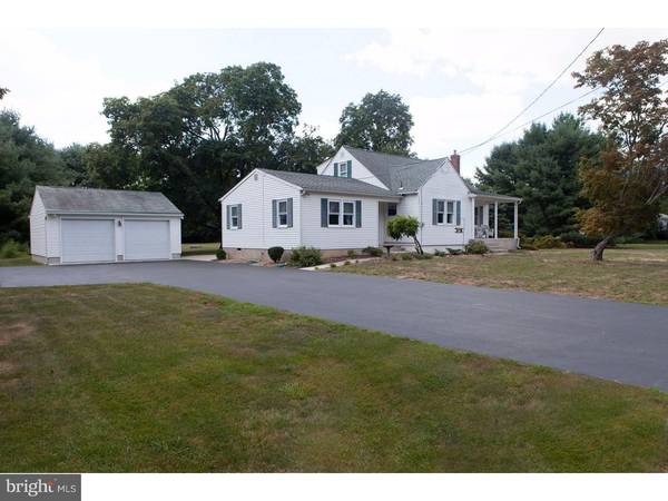 1252 WINSLOW RD, Williamstown, NJ 08094