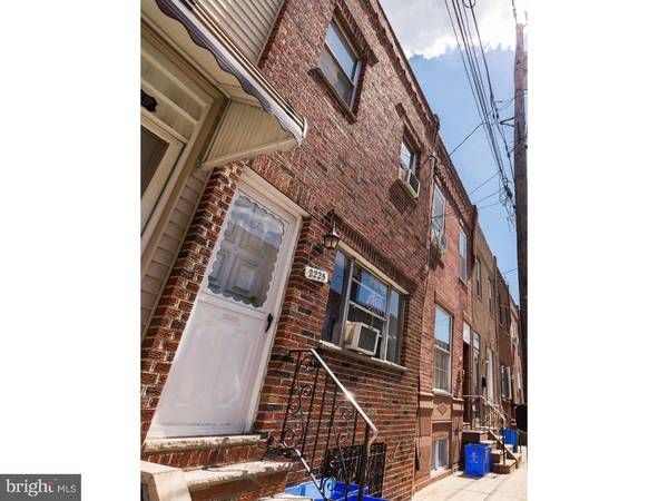 2225 S COLORADO ST, Philadelphia, PA 19145