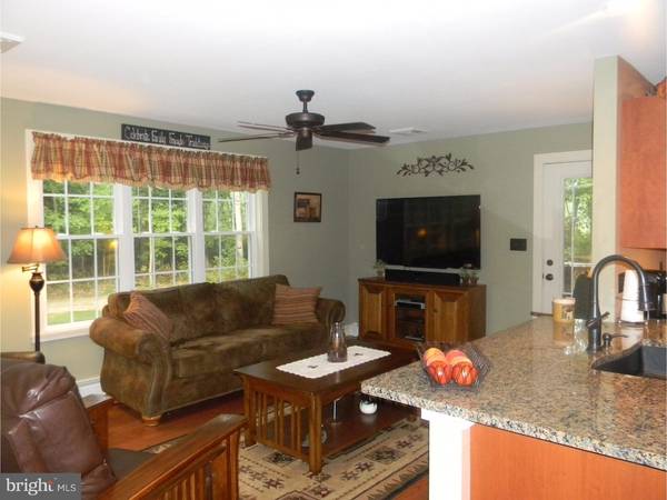 Newfield, NJ 08344,22 SANDY DR