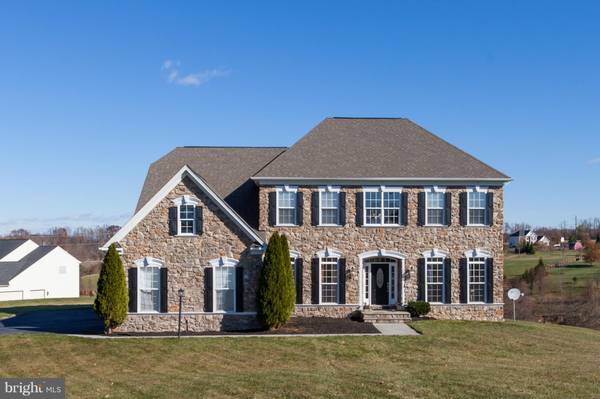 38786 RAMBLING FARM DR, Hamilton, VA 20158