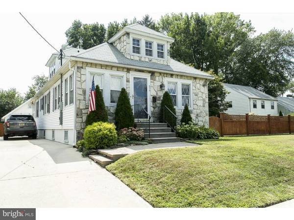 570 WALNUT ST, Audubon, NJ 08106