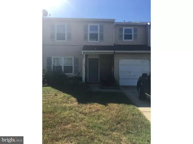 18 QUAIL CT, Swedesboro, NJ 08085