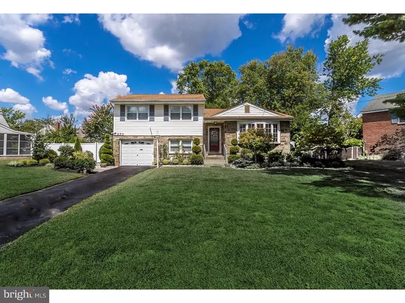 271 BOXWOOD LN, Cinnaminson, NJ 08077