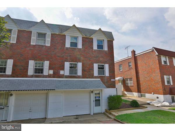 2644 MAXWELL ST, Philadelphia, PA 19152