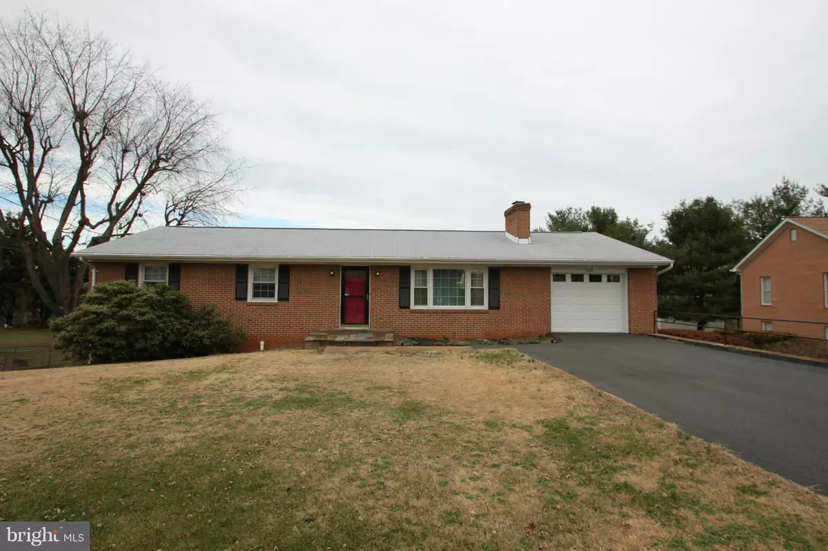 Culpeper, VA 22701,520 BARBERRY ST