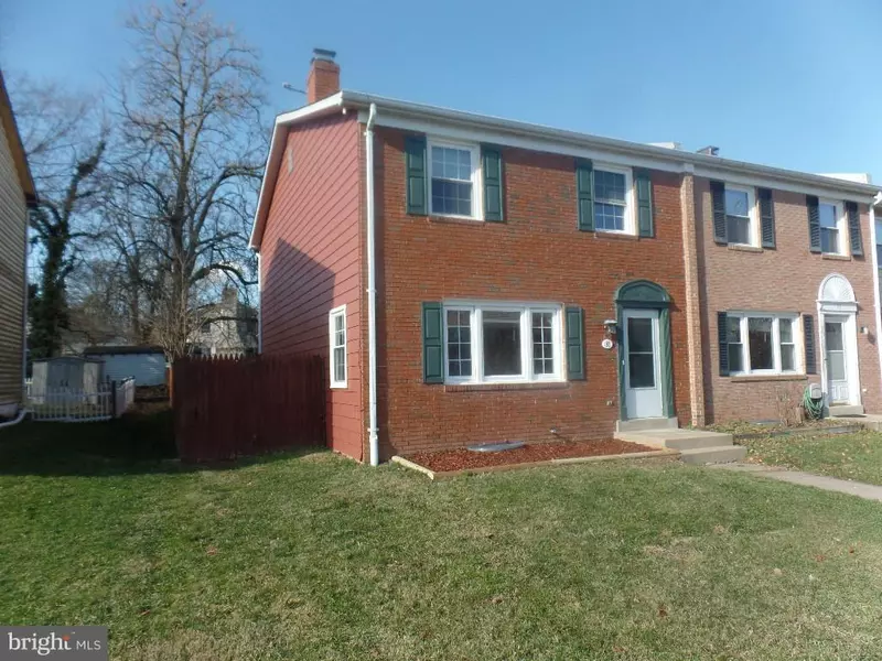 31 SYDNOR ST, Hamilton, VA 20158