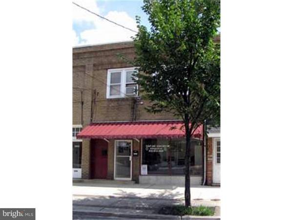 210 W CLINTON AVE, Oaklyn, NJ 08107