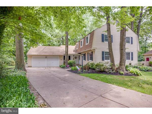 14 KAYWOOD LN, Cherry Hill, NJ 08034