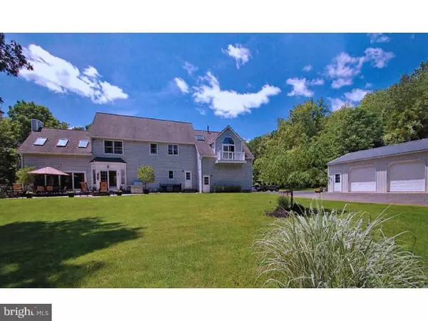 Lambertville, NJ 08530,2 WOODENS LN