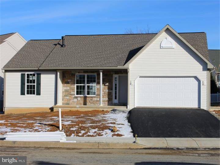 1015 VICTORIA DR, Reading, PA 19605