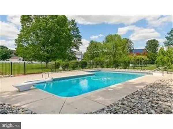 Mullica Hill, NJ 08062,517 MACINTOSH DR
