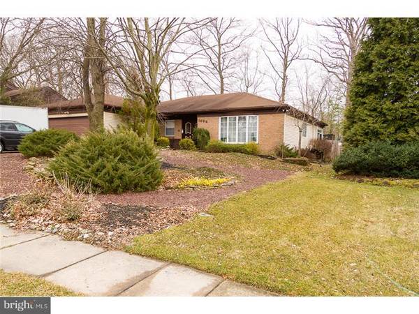 1684 LARK LN, Cherry Hill, NJ 08003