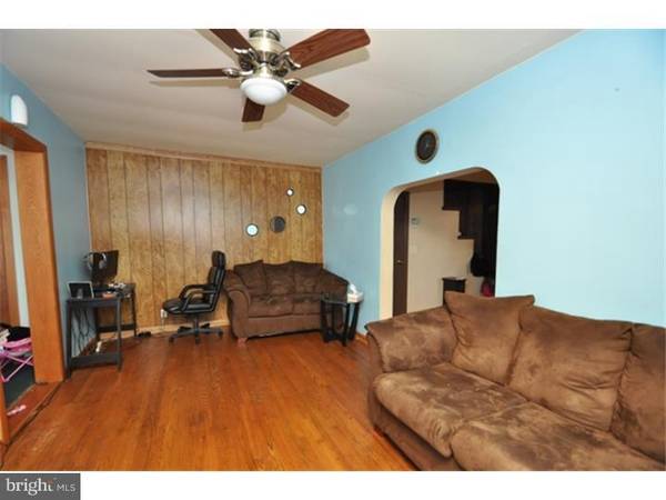 Whitehall, PA 18037,2503 LEVANS RD