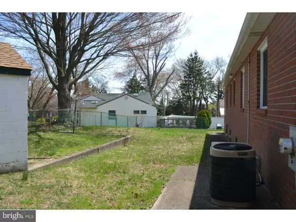 Broomall, PA 19008,230 S PARKWAY AVE