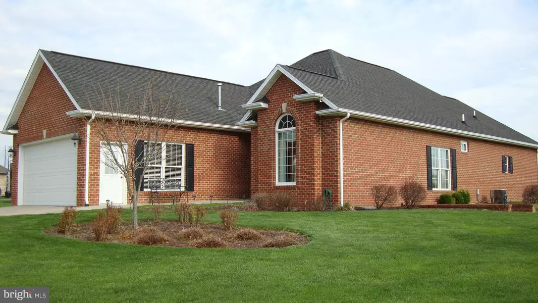 1025 CLICKS LN, New Market, VA 22844