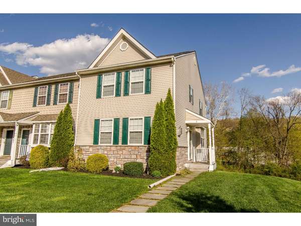 2 HOAG LN, Aston, PA 19014