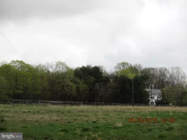 Mullica Hill, NJ 08062,221 SOLAR CT