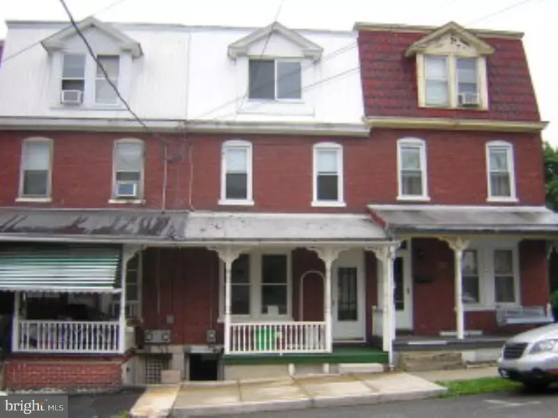 402 SAINT JOHN ST, Schuylkill Haven, PA 17972