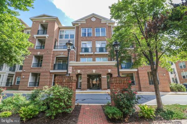 2901 SAINTSBURY PLZ #406, Fairfax, VA 22031