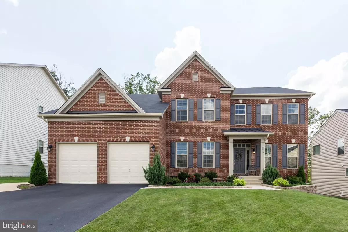 Aldie, VA 20105,42093 OAK CREST CIR