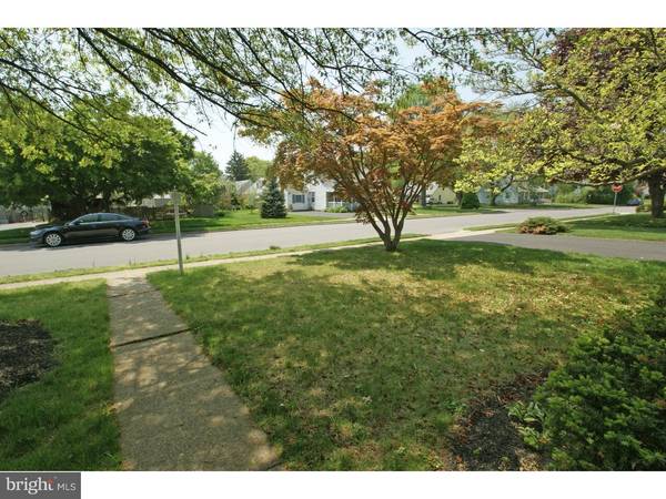 Oreland, PA 19075,1815 SURREY RD