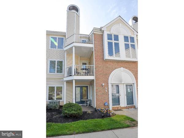 94 CATHERINE CT #512, Levittown, PA 19057