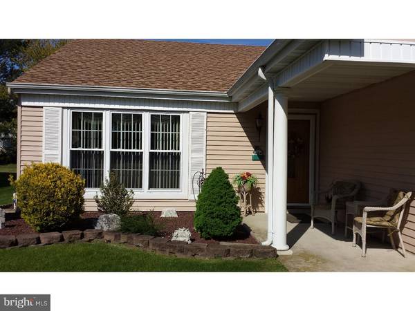 8 ROMFORD LN, Manchester, NJ 08759