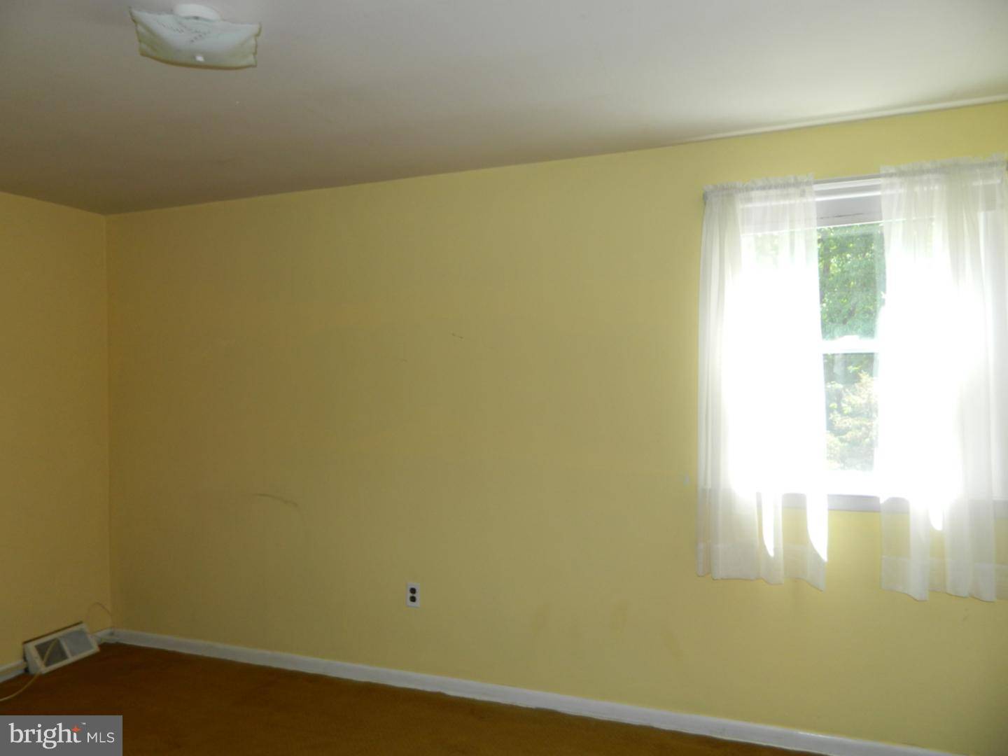 Philadelphia, PA 19136,8239 WINTHROP ST