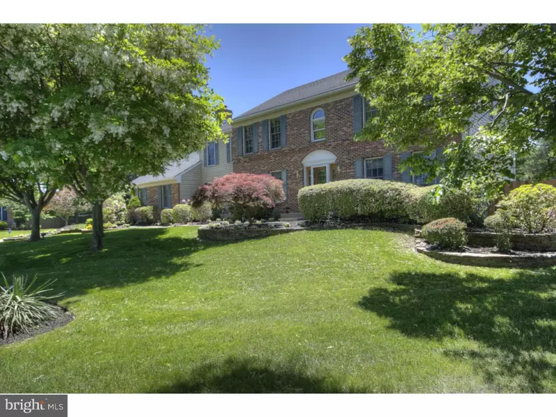 2 ABINGTON CT, Mount Laurel, NJ 08054