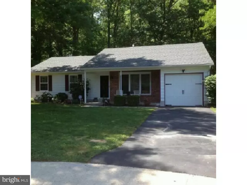 22 KENT CIR, Dover, DE 19904