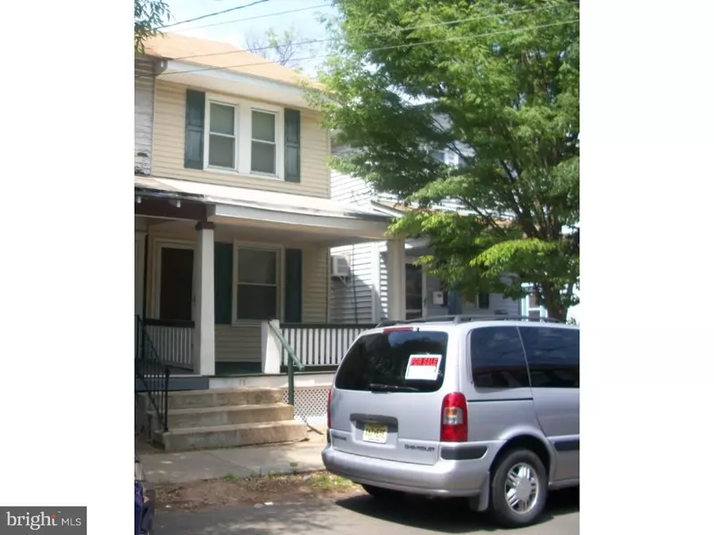 72 HOBART AVE, Trenton, NJ 08629