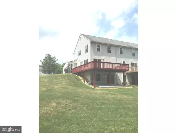 Aston, PA 19014,214 SPRING VALLEY WAY