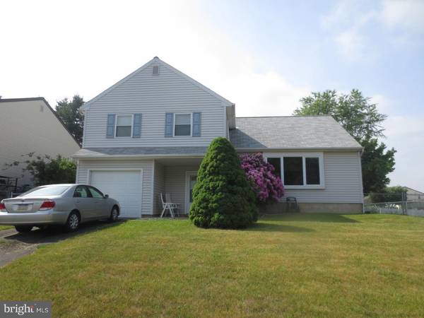 24 OSWIN TURN, Langhorne, PA 19047