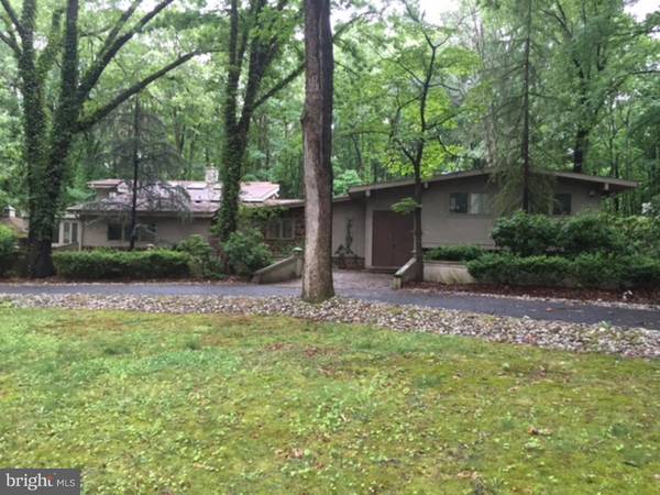 1149 WINDING DR, Cherry Hill, NJ 08003