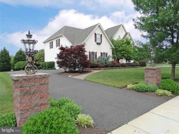 34 LONGACRE DR, Collegeville, PA 19426