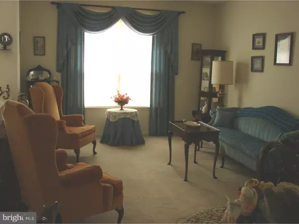 Columbus, NJ 08022,7 CRAMMER CT