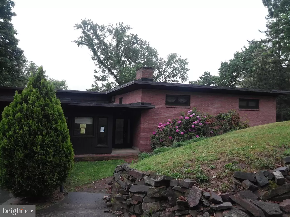 Cumberland, MD 21502,834 CAMDEN AVE