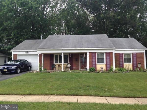 35 GLENVIEW LN, Willingboro, NJ 08046