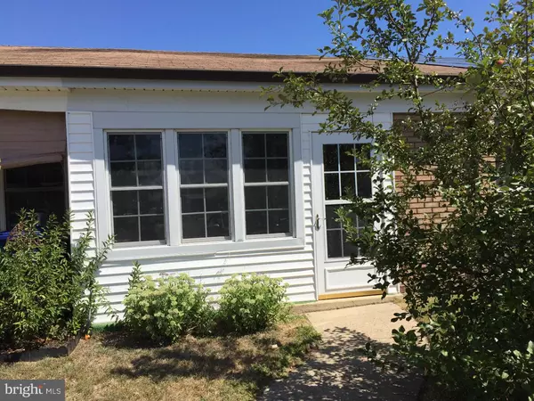 25 FARRINGTON CT, Southampton, NJ 08088