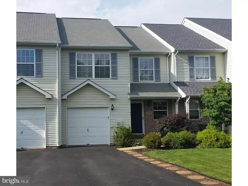 6184 MOUNTAIN LAUREL CT, Pipersville, PA 18947