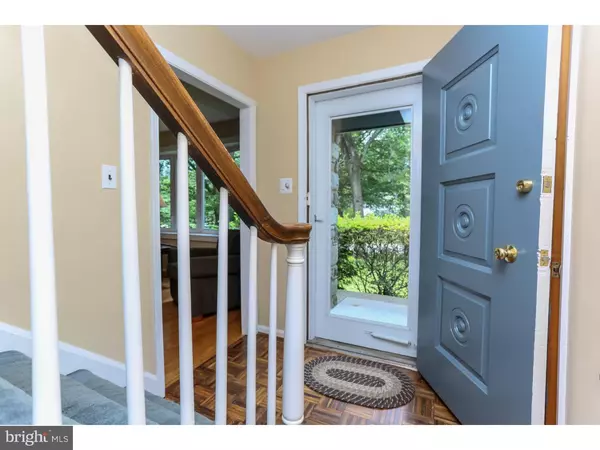 Wayne, PA 19087,10 OAKFORD RD