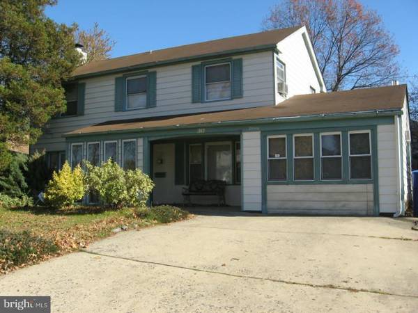 30 PEACOCK LN, Willingboro, NJ 08046