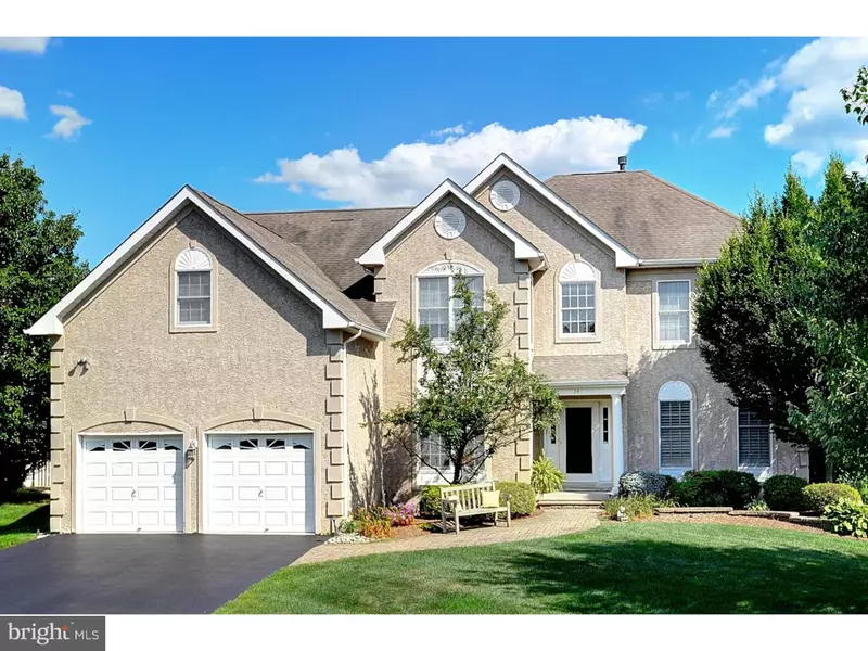 14 DOGWOOD RD, Moorestown, NJ 08057