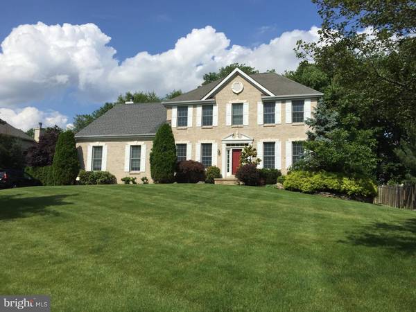 25 CUMMINGS RD, Monmouth Junction, NJ 08852