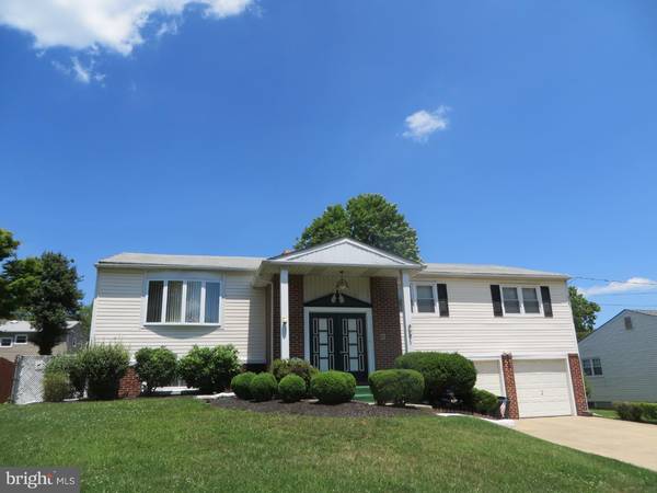 19 CLEMSON RD, Cherry Hill, NJ 08034